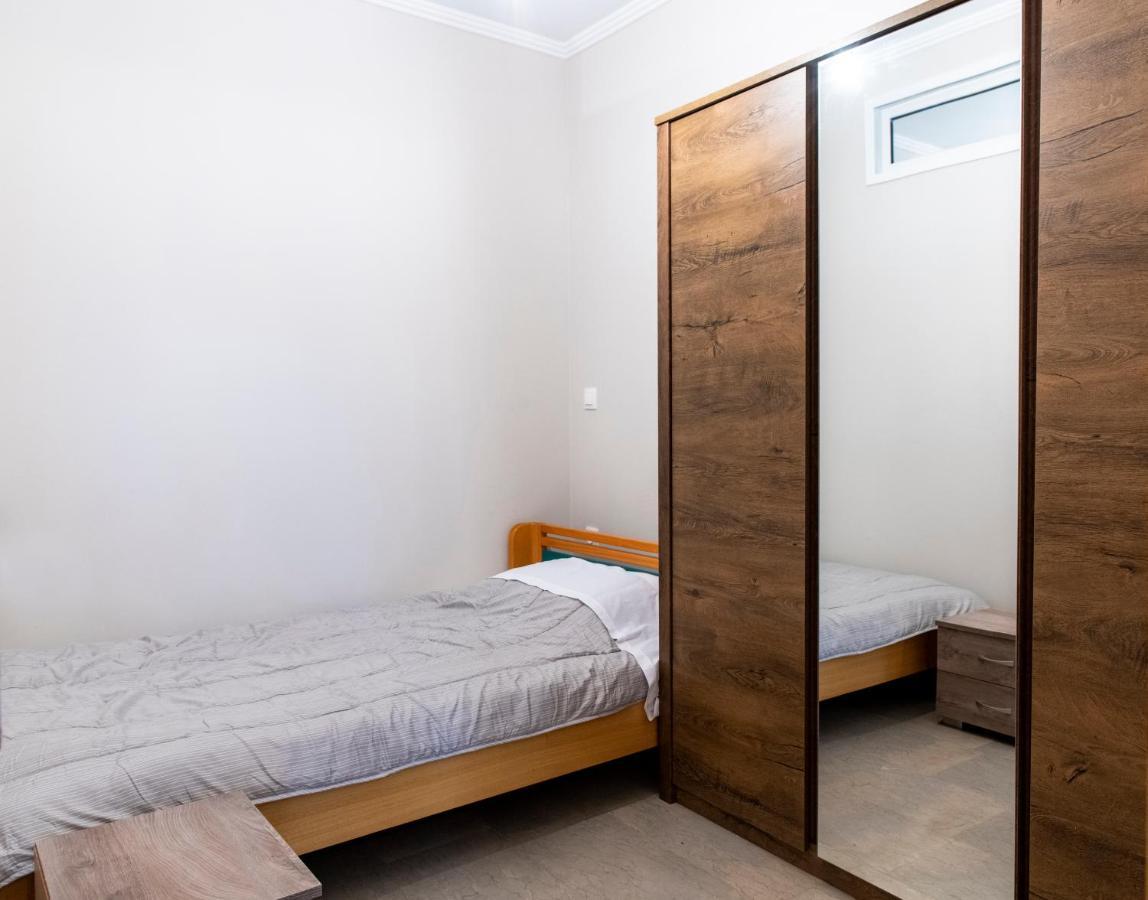 Walnut Home Apartment Near Ancient Olympia Kréstena Exterior foto